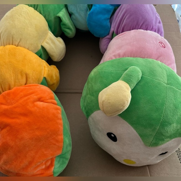 🎁Great Christmas Gift🎁 Rare 5ft Long The Musical Plush Caterpillar - Picture 5 of 9